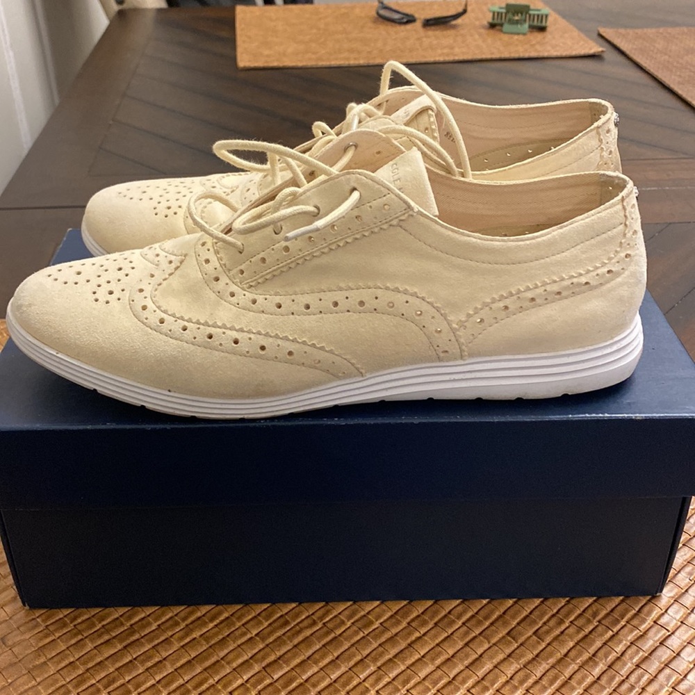 Cole Haan Grand Tour Oxford Shoes View 2